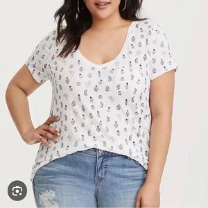 Torrid Cactus V Neck size 1